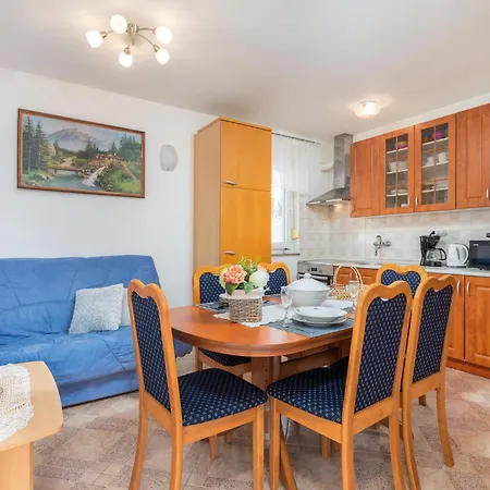 Lovely In With Kitchen