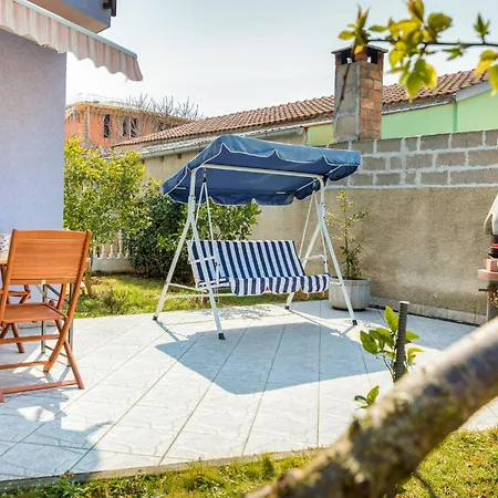 Lovely In With Kitchen Fažana
